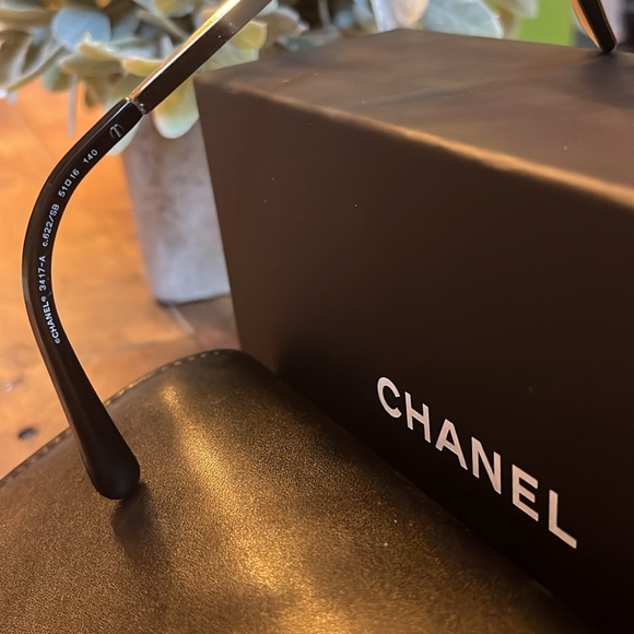 EUC Chanel Eyeglasses ❤️ - Picture 3 of 5